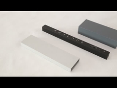 Pintura em pó / Anodização de perfis de extrusão de alumínio 6061 com perfuração / corte