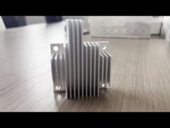 Perfis de extrusão de dissipadores de calor personalizados Eletrônicos de semicondutores de alta potência