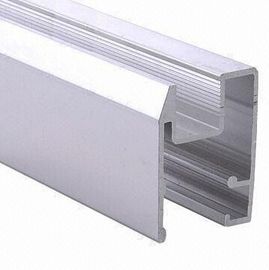 Perfis pretos pintados PVDF da extrusão da janela de alumínio, alumínio Windows deslizante do banheiro