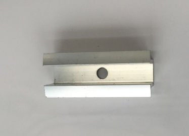 Sistemas MEADOS DE da montagem do telhado do painel solar da braçadeira do picovolt com tratamento de superfície anodizado