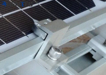 Sistema solar 6063 da montagem do telhado da braçadeira da extremidade do picovolt - o alumínio T5 expulsou perfis