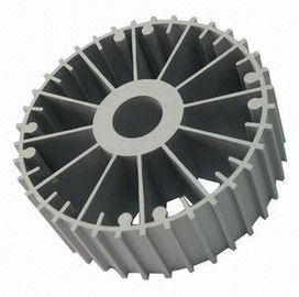 A extrusão de alumínio fazendo à máquina do dissipador de calor do CNC perfila 6063-T5 para máquinas