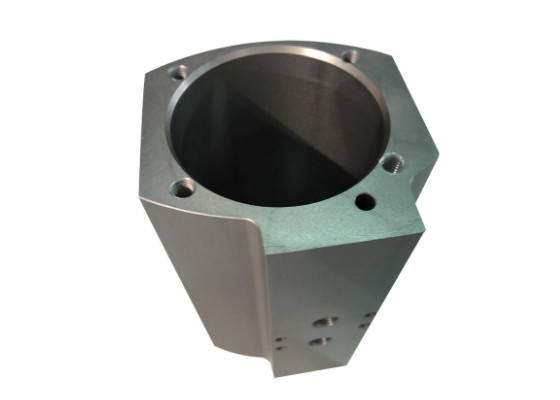 A extrusão personalizada do metal 6063 T5 perfila o cilindro pneumático