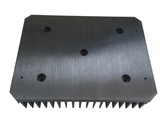 6061 perfis anodizados preto da extrusão do dissipador de calor T5 para o refrigerador de água